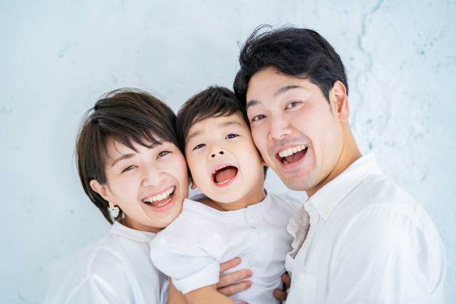 子どもの歯並び　乳歯から永久歯への生え替わりと矯正治療